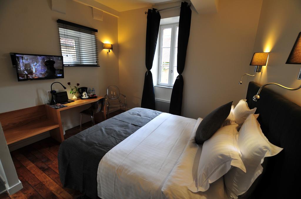 Sy-La Terrasse Hotel Vezelay Ruang foto